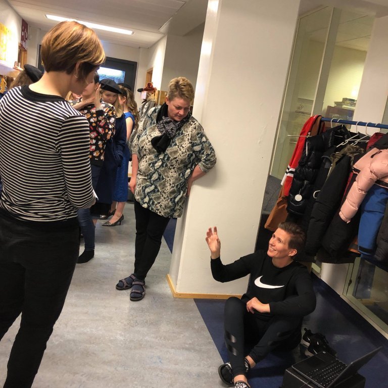 46503832_1570230679744423_2533510949172674560_n