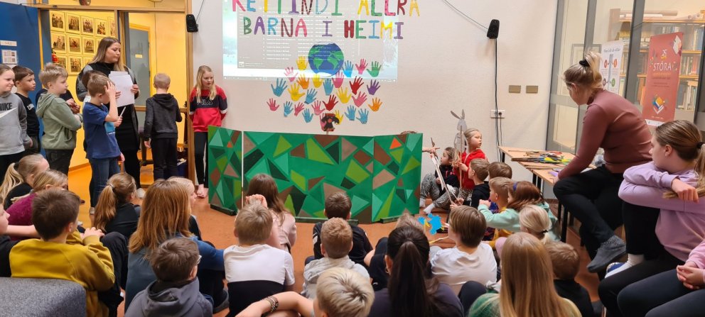 Brúðuleikhús á samveru