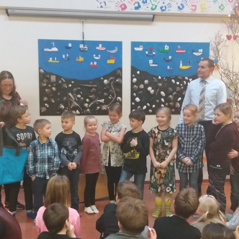 Guðni Th. í heimsókn í Grenivíkurskóla